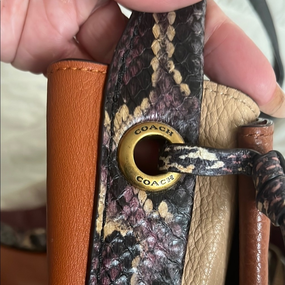 Coach Brown and Tan Shoulder Bag with Leather Straps - Picture 6 of 13